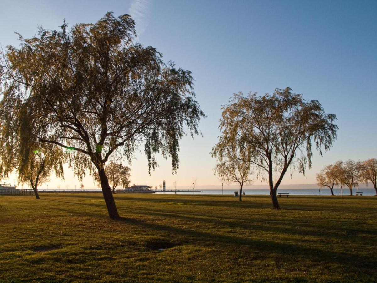 Tinyhouses Am Neusiedlersee Fertőrákos Exteriör bild